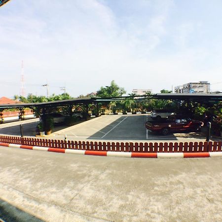 Banchang Apartment And Hotel Rayong Extérieur photo