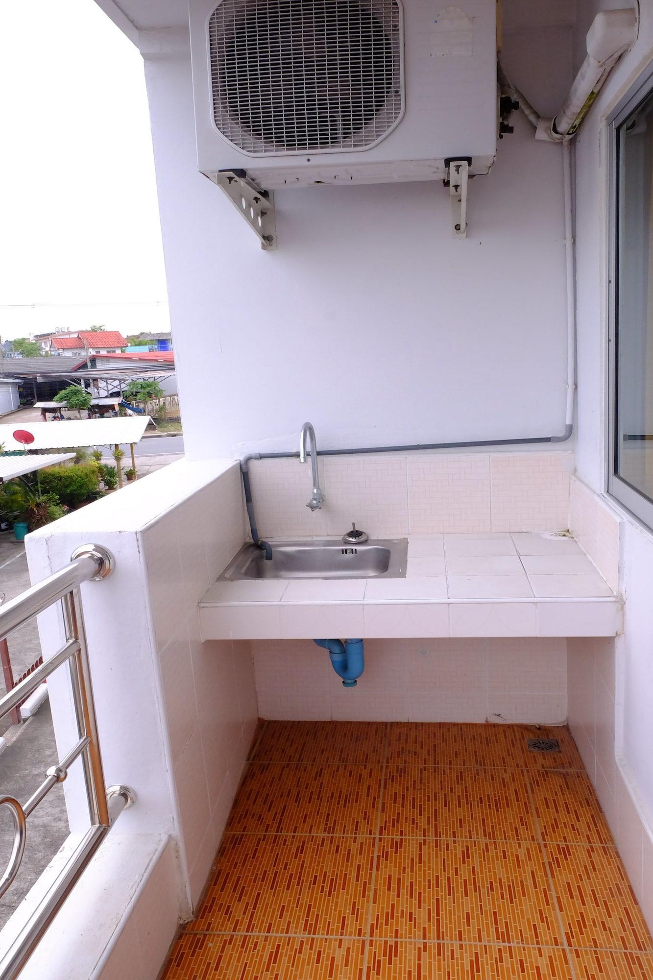 Banchang Apartment And Hotel Rayong Extérieur photo